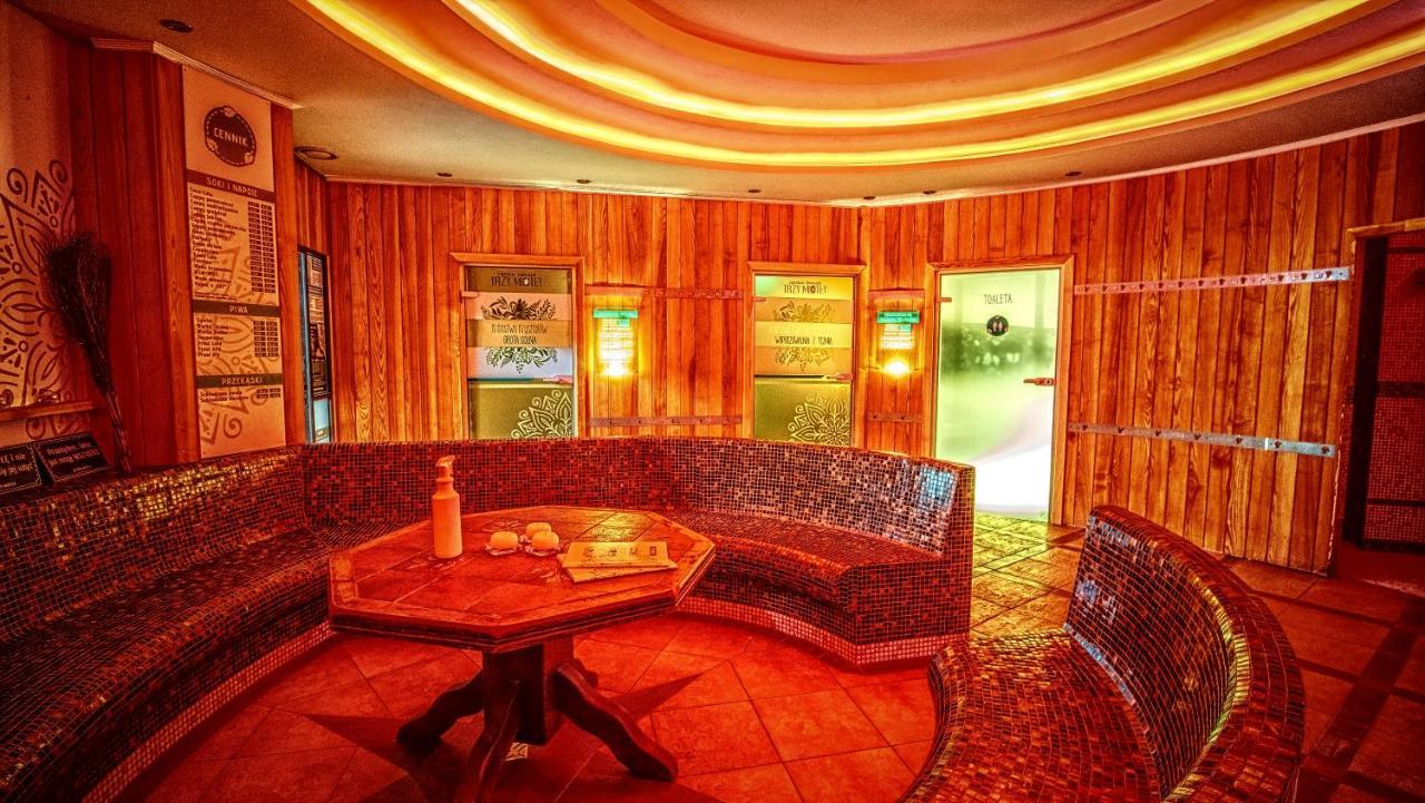 Hotel Senator Konferencje & Spa 斯塔拉乔维切 外观 照片