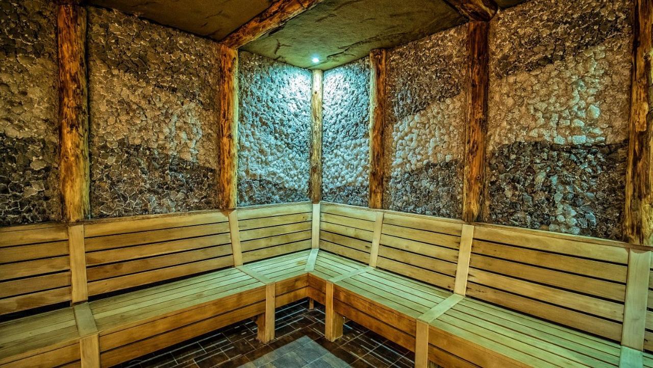 Hotel Senator Konferencje & Spa 斯塔拉乔维切 外观 照片